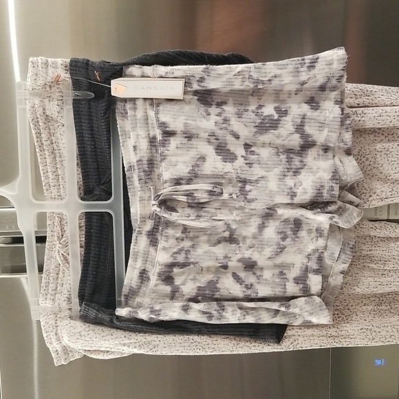 💕DANSKIN💕 Oh So Soft PJ Set (1 Jogger + 2 Shorts) ~ Large L NWT - Picture 3 of 10